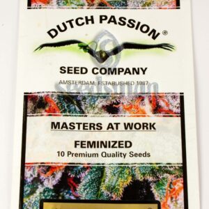 Strawberry Cough Feminised Seeds by Dutch Passion